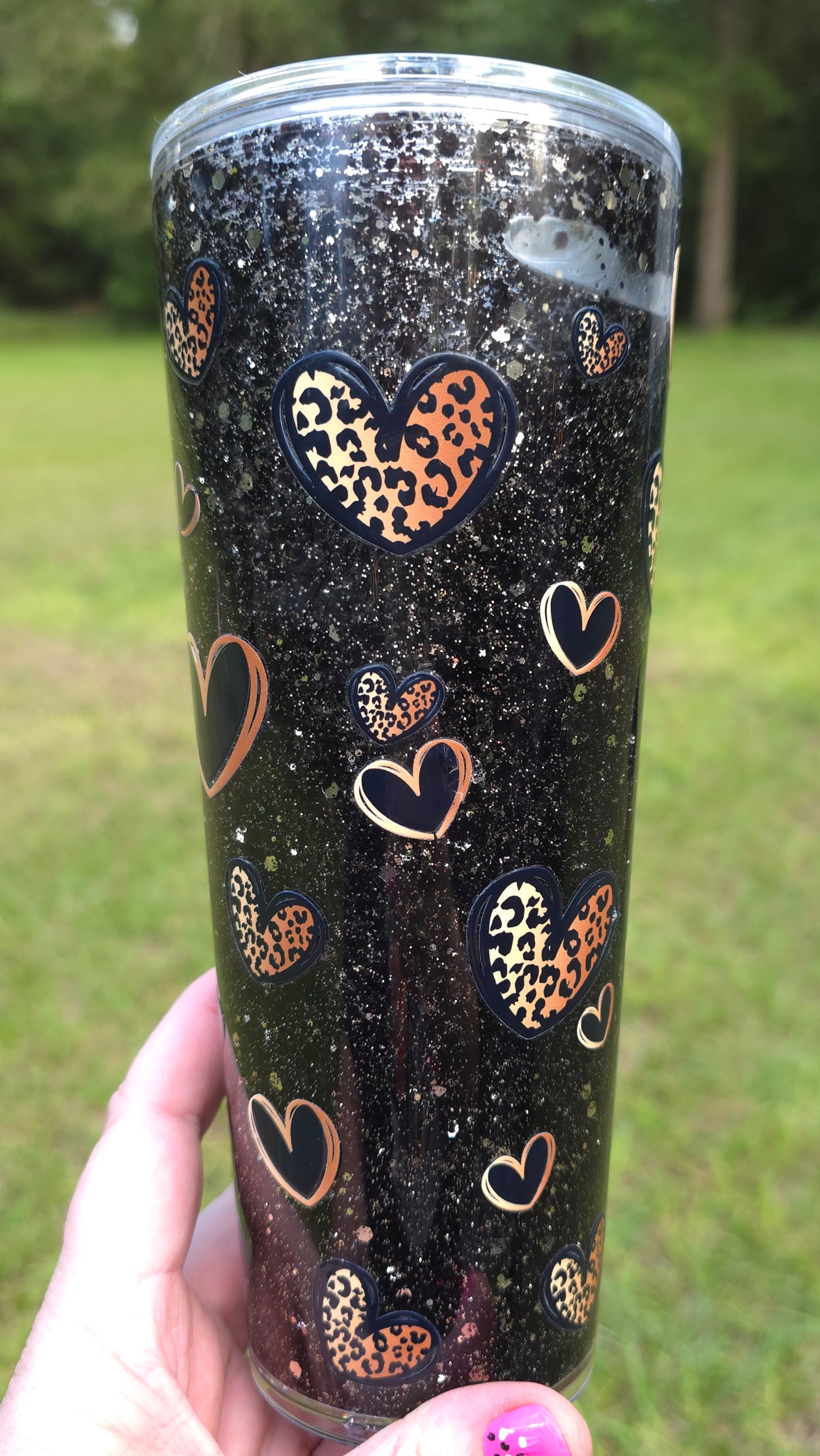24 oz Black and Gold heart